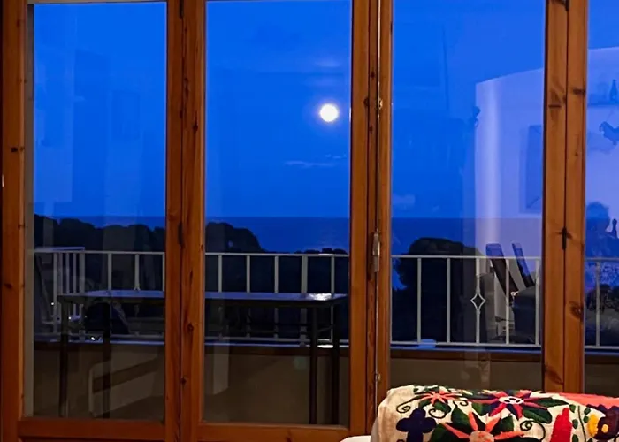Apartment Calella De Bellisimo Con Vistas Al Mar